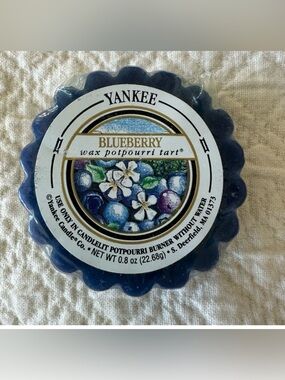 Yankee Blueberry Wax
Potpourri Tart retired new